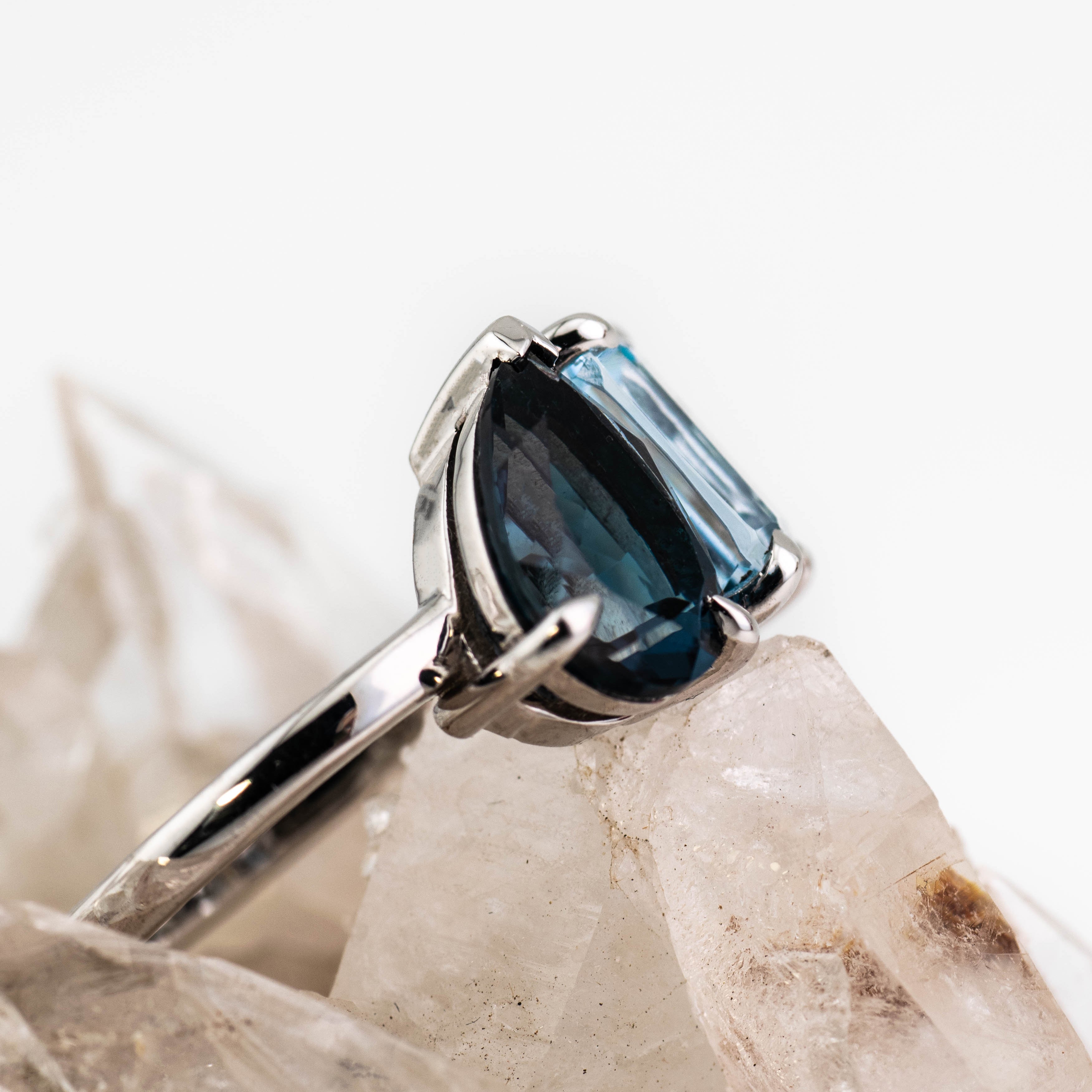 Rachel – Gemstone Toi et Moi Ring (in stock)